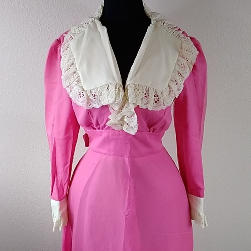 Handmade Silk Women Vintage Dress Size M Needs to Clean - Picture 3 of 16